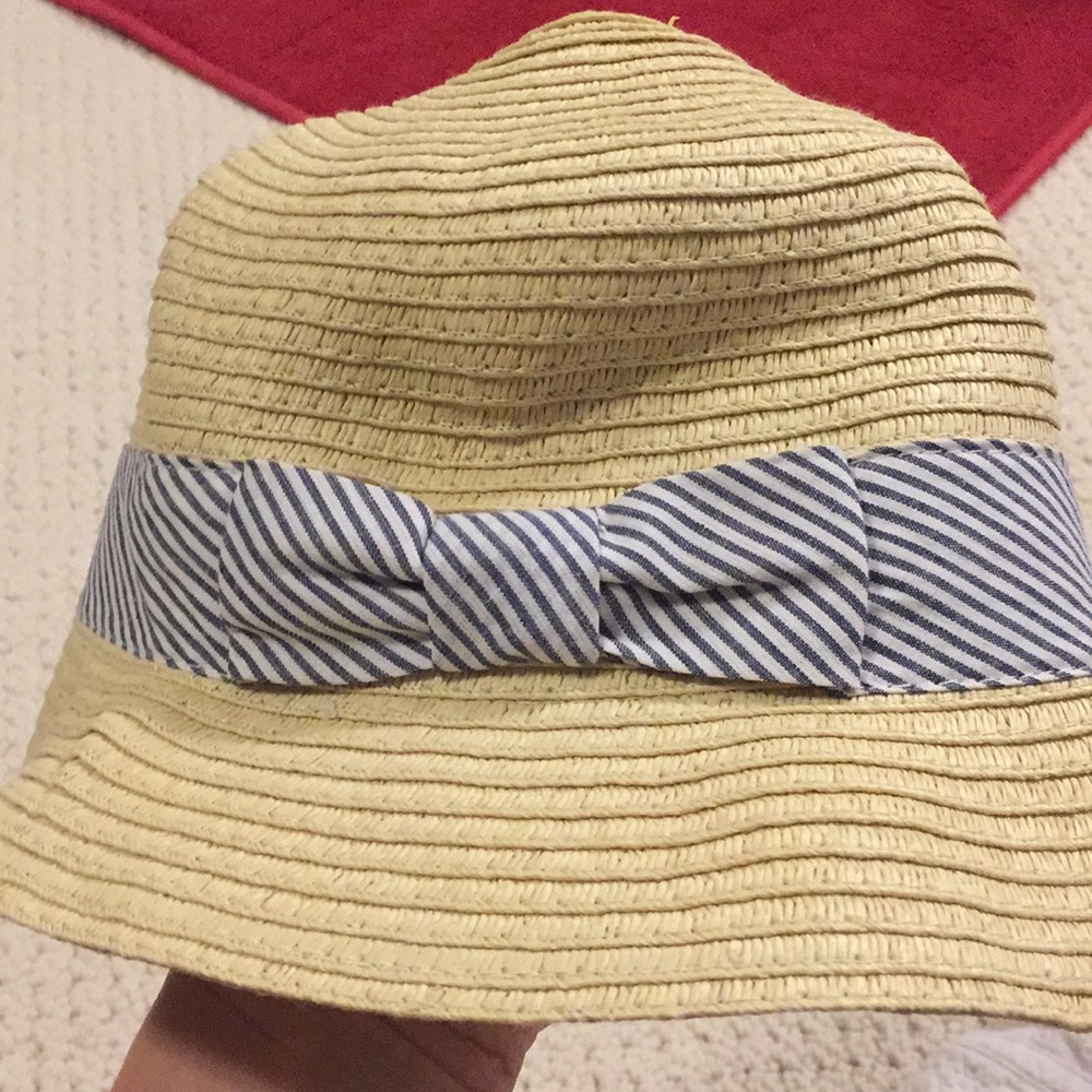 GAP AND OLD NAVY SUN HATS - Picture 2 of 4